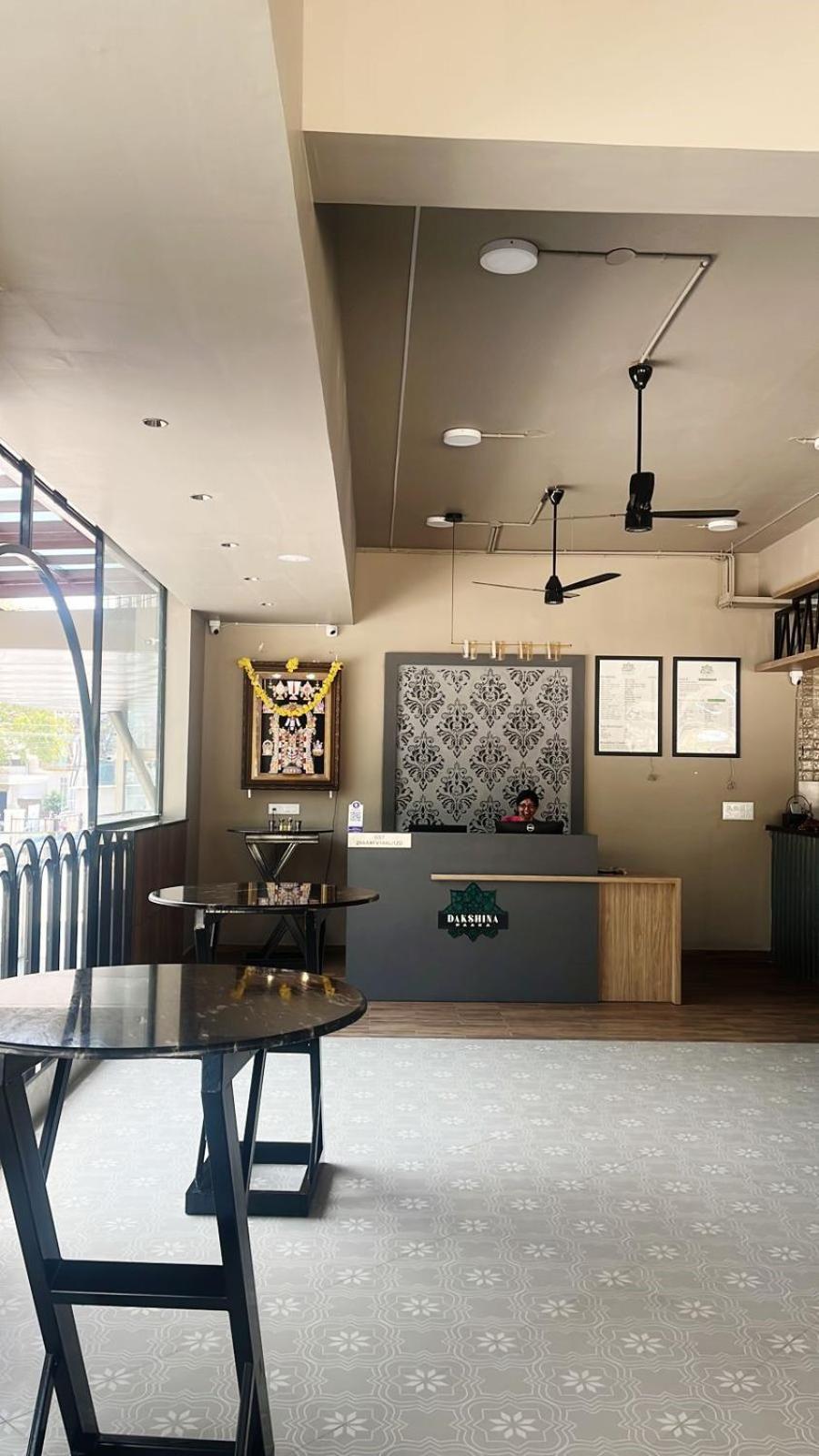 The Continental Inn & Suites Mysore Extérieur photo
