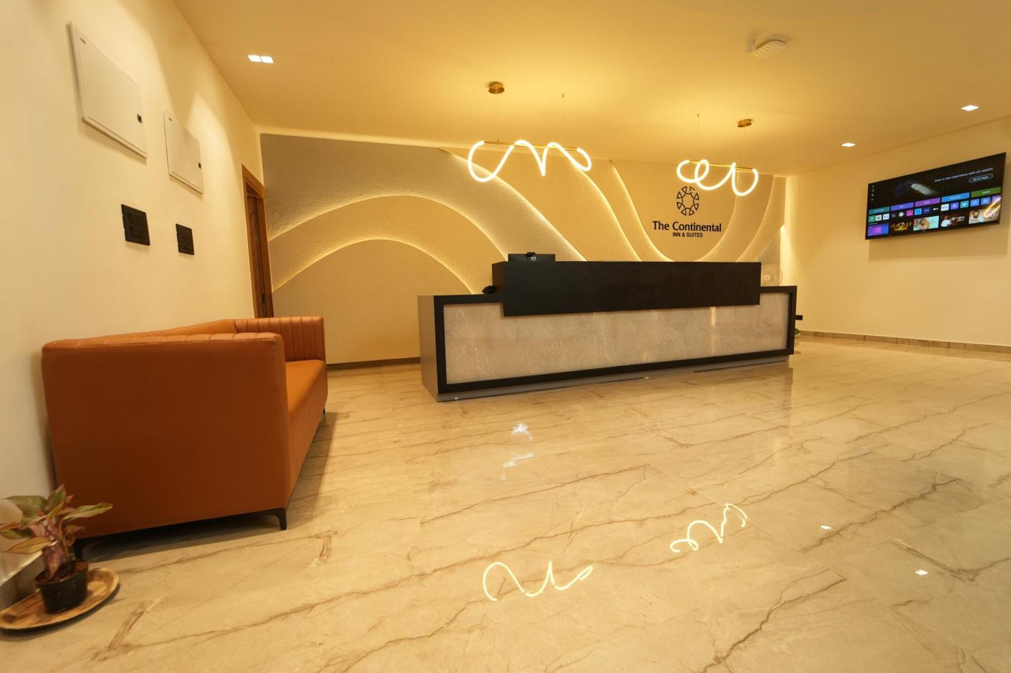 The Continental Inn & Suites Mysore Extérieur photo